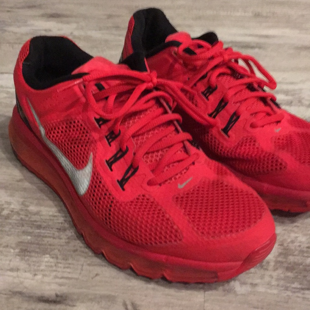 Nike AIR MAX